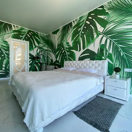 Amazing Sea View Deluxe *